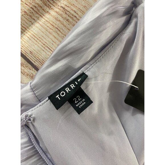 NWT Torrid WOmen's Lavender Satin Fit And Flare Dress - 22 - Picture 14 of 14